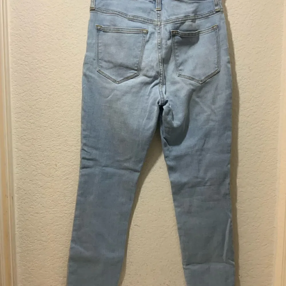 J Crew women’s 9”High Rise Skinny Jeans size 26